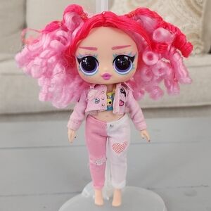 MGA LOL Surprise Tweens Pink Curly Hair Head Swap On Body Fashion Doll